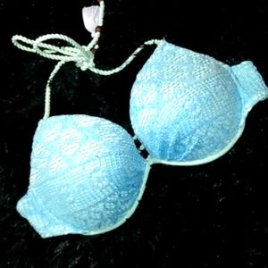Victoria's Secret 34DD BRA